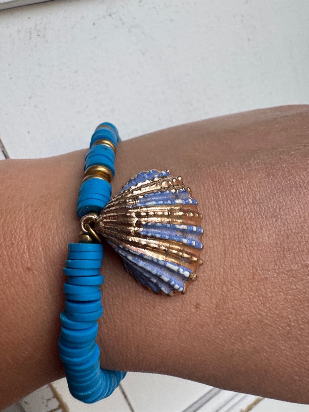 Gold Shell Charm Bracelet with Turquoise Beads